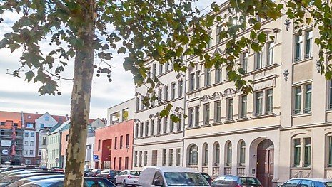 Foto In der Stadt Leipzig wurden in der Nachwendezeit in den Jahren 1991 � 2004 insgesamt 15 Sanierungsgebiete beschlossen, die durch St�dtebauliche Sanierungsma�nahmen gef�rdert wurden/werden.