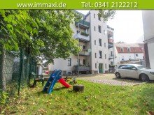 Hinterhof-mit-kleinem-Spielplatz LEUTZSCH + 3 RAUM WOHNUNG + BALKON + VERMIETET + SANIERT 2008