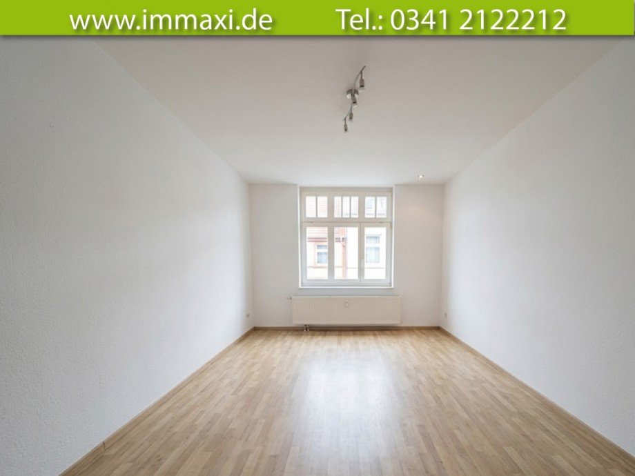 Wohnzimmer - KI-bearbeitete Darstellung Dachgeschosswohnung Leipzig