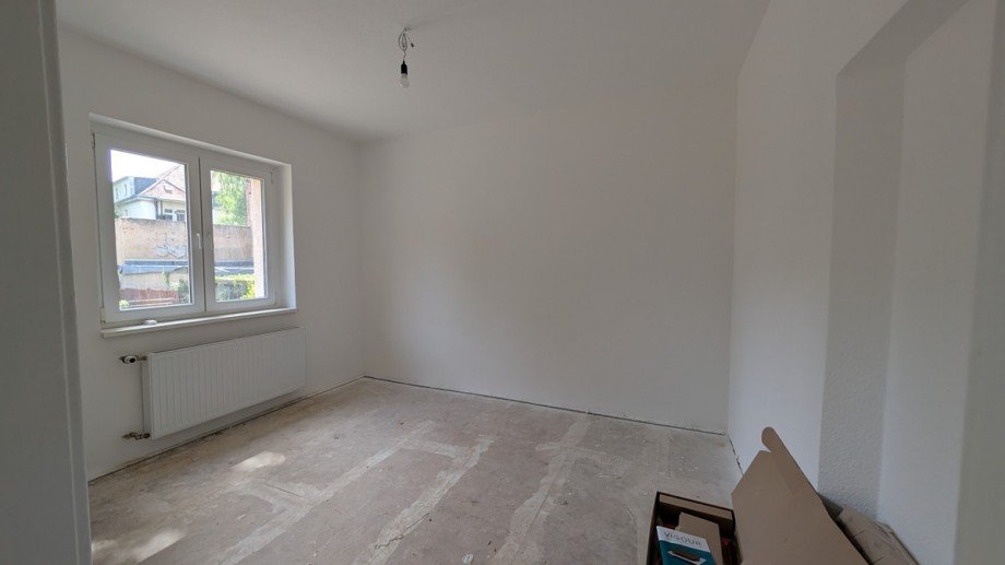Schlafzimmer - in Sanierung Erdgeschosswohnung Leipzig-Wahren