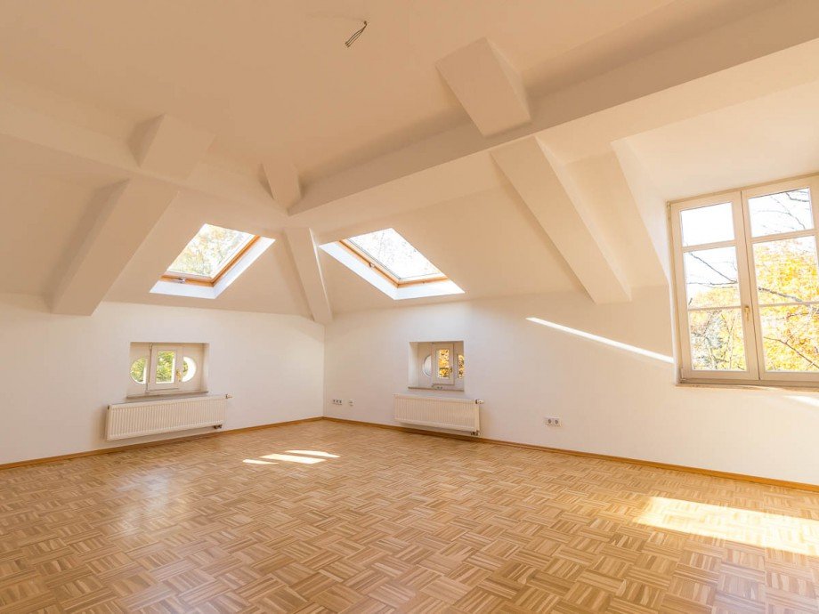 Zimmer (1) Dachgeschosswohnung Leipzig