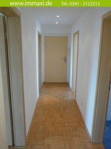 Flur TAUCHA + 3 ZIMMER WOHNUNG + PARKETT + BALKON + ERSTBEZUG