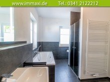 Badezimmer-Obergeschoss EINFAMILIENHAUS IN LIEBERTWOLKWITZ + 6 ZIMMER + KAMIN + ERDW�RME