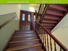 Treppenhaus NEUSTADT + 2 RAUM WOHNUNG ZUM KAUF + BALKON