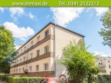 Hausansicht-Zuckmantel WAHREN + 3 RAUM WOHNUNG + 2.OG + BALKON
