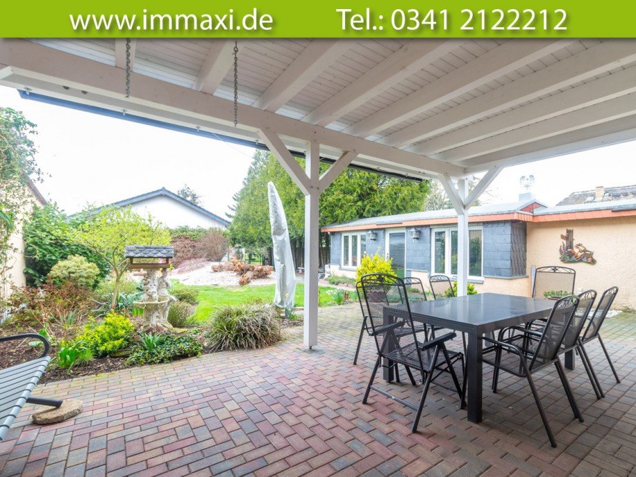 Terrasse-mit-Garten Einfamilienhaus Leipzig