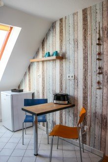 K�chenbereich ZWENKAU + 2 RAUM DACHGESCHOSS + EIGENNUTZER ODER FERIENWOHNUNG