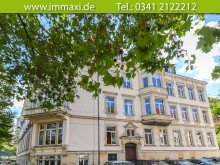 Hausansicht-Stra�enseite ZENTRUM-NORD + 2 RAUM WOHNUNG MIT GR�NDERZEITFLAIR