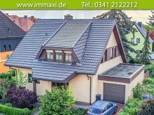 Hausansicht-Stra�enseite WEISSENFELS + GROSSES EINFAMILIENHAUS AUF DEM KLEMMBERG ZUM KAUF