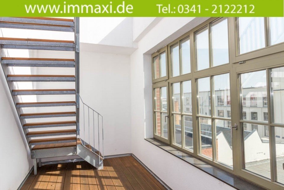 privater Vorraum zur Wohnung Dachgeschosswohnung Leipzig