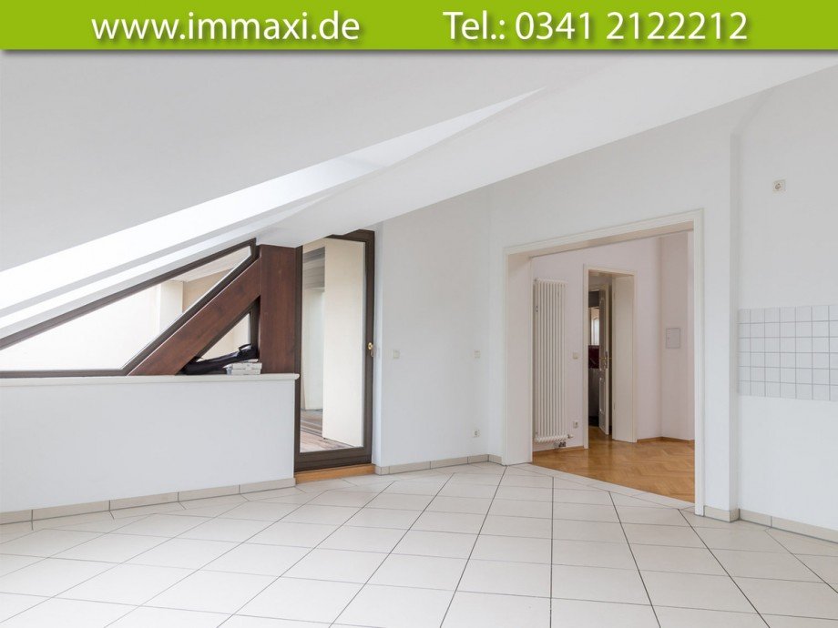 gro�e-Wohnk�che-(2) Dachgeschosswohnung Leipzig