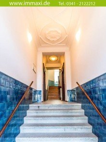 Treppenhaus (4) 2 RAUM WOHNUNG GOHLIS + TOP LAGE + AUFZUG + DIREKT AM PARK