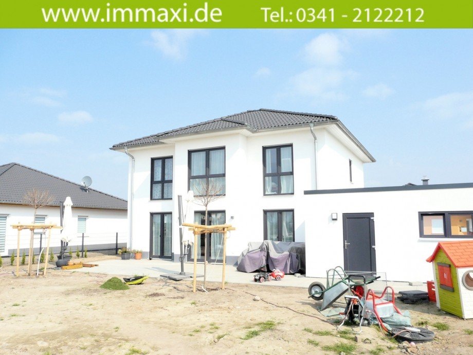 Hinteransicht Haus Krostitz Sch�nw�lkau Einfamilienhaus Krostitz