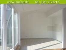 K�che (3) MAISONETTE IM DACHGESCHOSS + 2,5 RAUM VERMIETET + 2 TIEFGARAGENPL�TZE