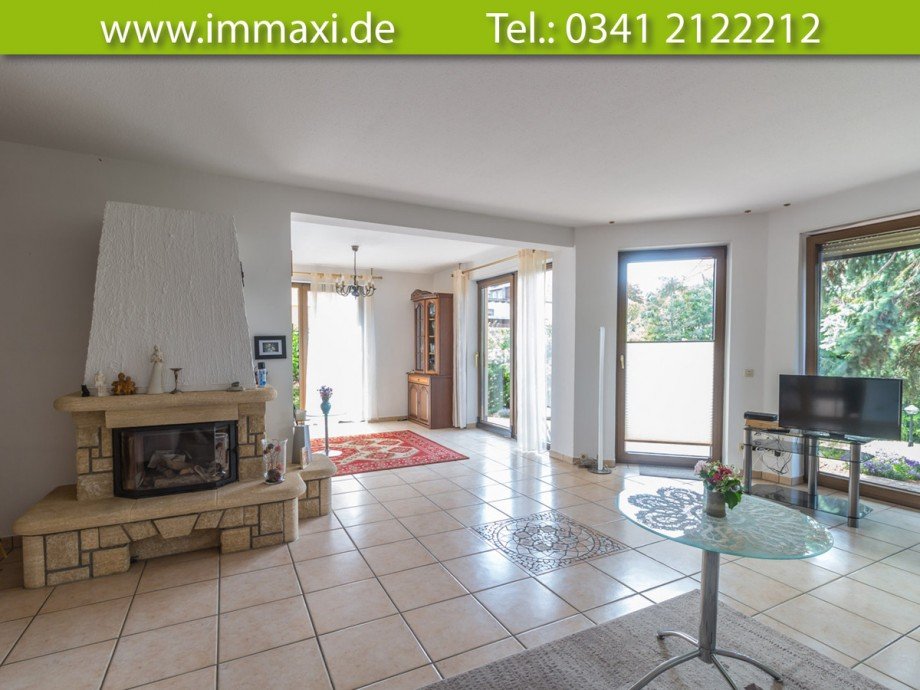 EG-Wohnbereich-mit-Kamin-(02) Einfamilienhaus Wei�enfels