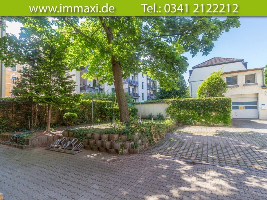 Hinterhof-Naumburger-Stra�e-51 Etagenwohnung Leipzig