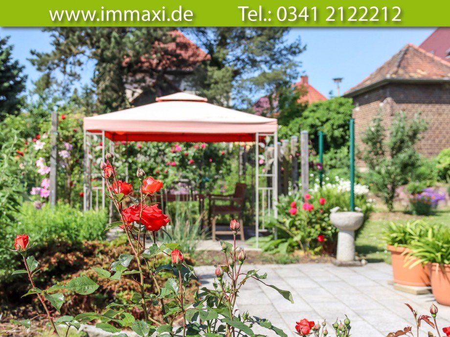 gepflegter-Garten-mit-Sitzm�glichkeit Reiheneckhaus Leipzig