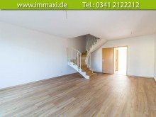 Wohnzimmer leer (2) REIHENMITTELHAUS IN WIEDERITZSCH + 5 ZIMMER + STELLPLATZ + KLEINER GARTEN