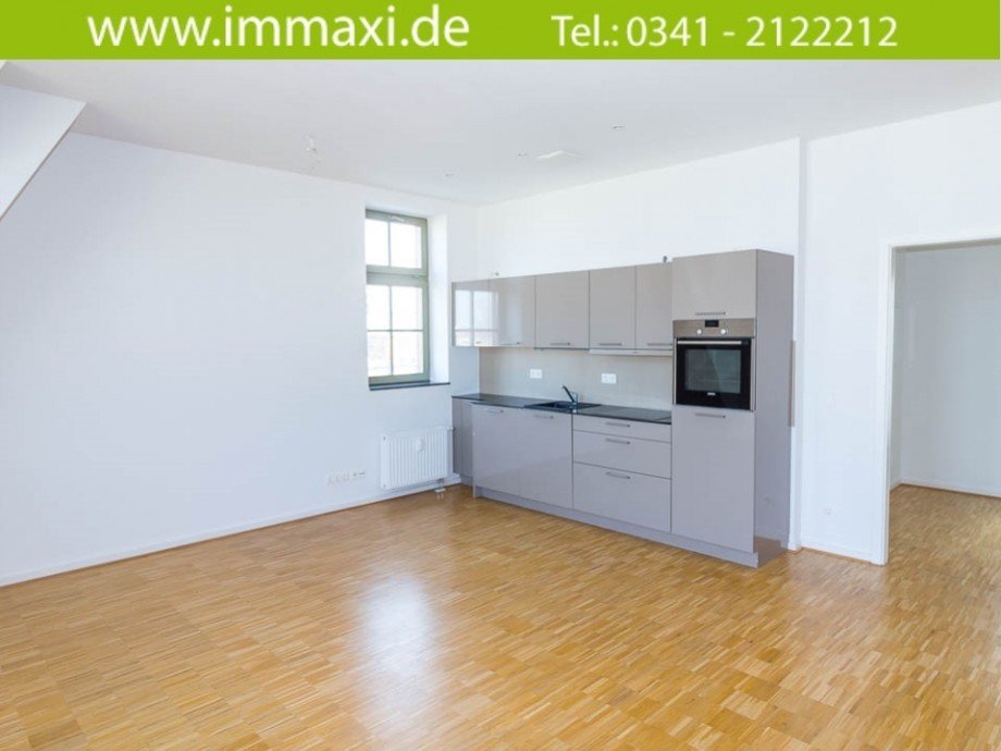 Wohnzimmer (1) Dachgeschosswohnung Leipzig