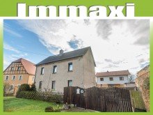 Hausansicht-Einfamilienhaus-zum-Kauf-in-Brandis-bei-Leipzig BRANDIS WOLFSHAIN + EINFAMILIENHAUS ZUM KAUF + SANIERUNGBED�RFTIG