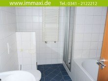 Bad (1) ZENTRUM PETERSSTRASSE + 2 RAUM APPARTEMENT + KLEINER BALKON + PARKETT