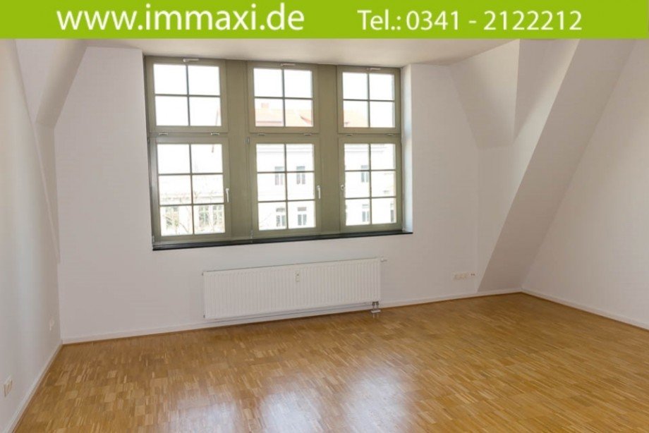 Wohnzimmer (4) Dachgeschosswohnung Leipzig