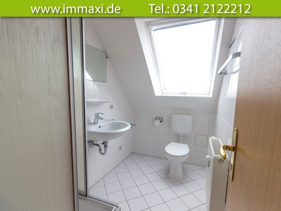 Badezimmer-obere-Ebene Dachgeschosswohnung Markkleeberg