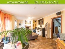 Wohnzimmer-mit-Kamin BEUDEN BEI KROSTITZ + EINFAMILIENHAUS ZUM KAUF MIT GROSSEM GRUNDST�CK