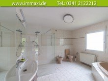 Badezimmer MARKKLEEBERG + EINFAMILIENHAUS ZUM KAUF MIT GARAGE UND KAMIN